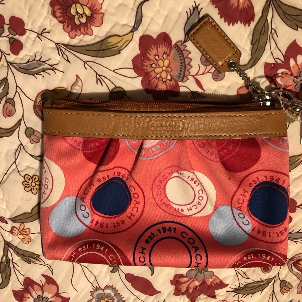 Coach wristlet - Picture 2 of 3